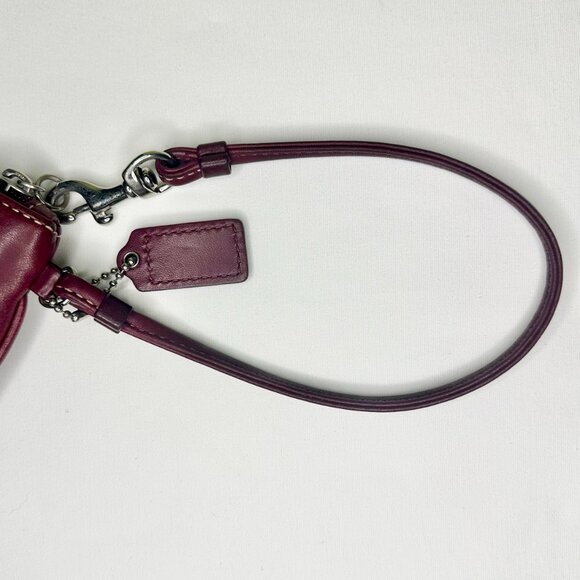 COACH Vintage Hampton Silver Buckle Currant Leather Large Skinny Wristlet - Picture 11 of 12